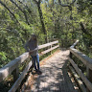 Meet your Posher, Ava